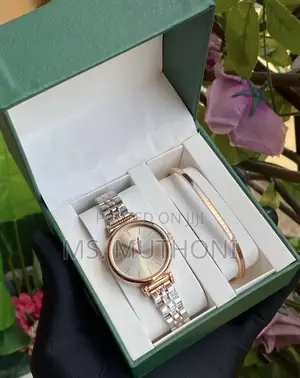 Daniel Wellington Iconic Link Watch X Cuff Bracelet Gift Set for Her