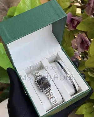 Daniel Wellington Quadro Evergold 5-Link Watch and Bracelet Gift Set
