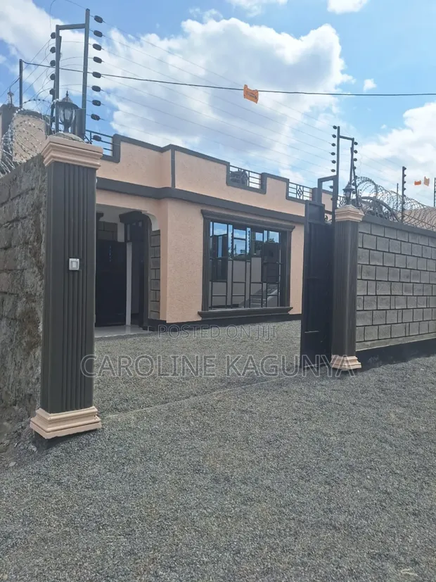 3bdrm Bungalow in Mugutha, Kimbo for sale