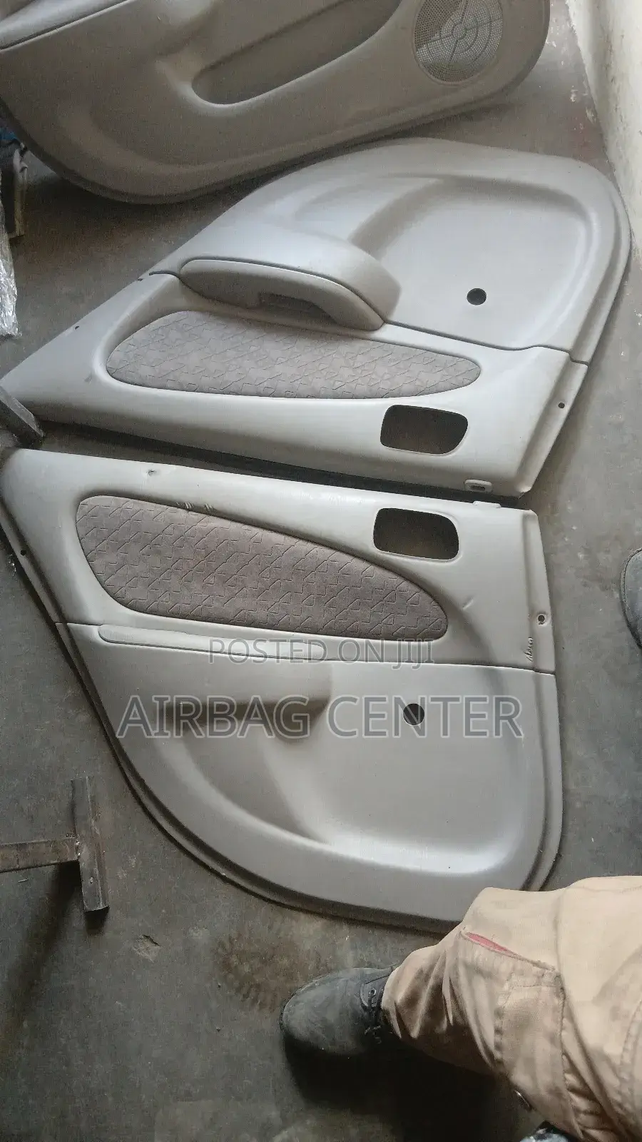 Toyota 110 Manual Door Covers