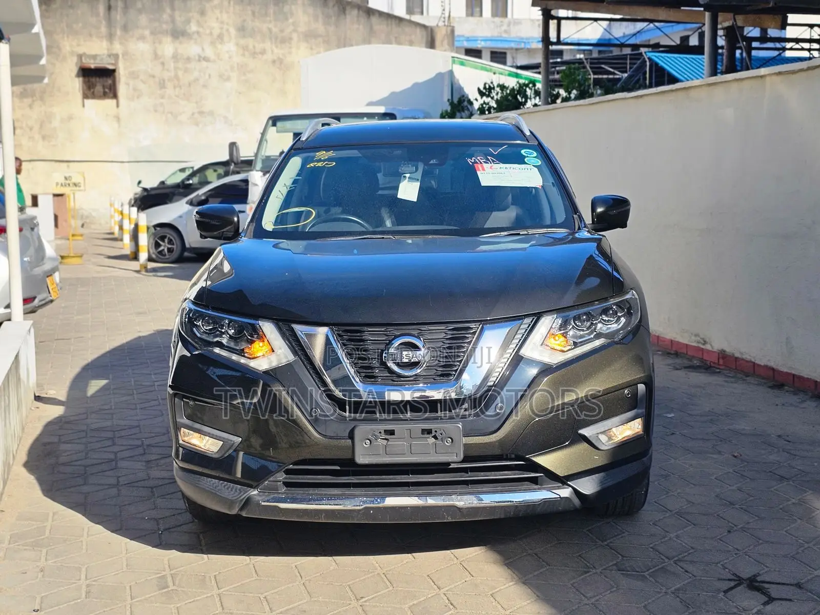 Nissan X-Trail 2.5 Petrol AWD 2018 Green