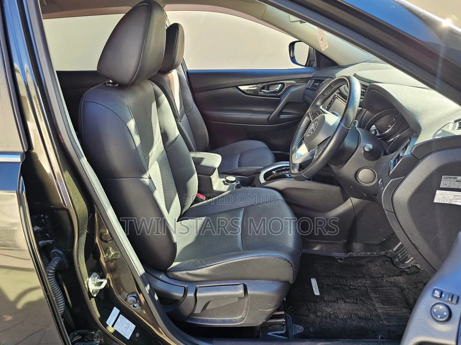 Nissan X-Trail 2.5 Petrol AWD 2018 Green