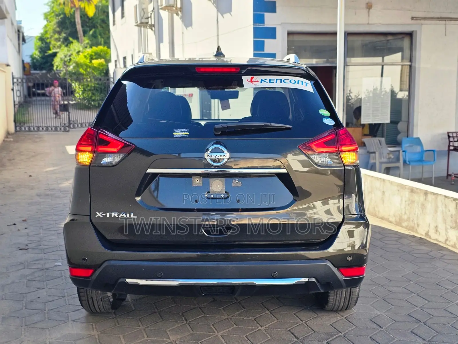 Nissan X-Trail 2.5 Petrol AWD 2018 Green