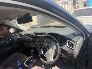 Nissan X-Trail 2.5 Petrol AWD 2016 Black
