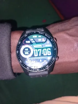 Hi-Watch Plus Smart Watch