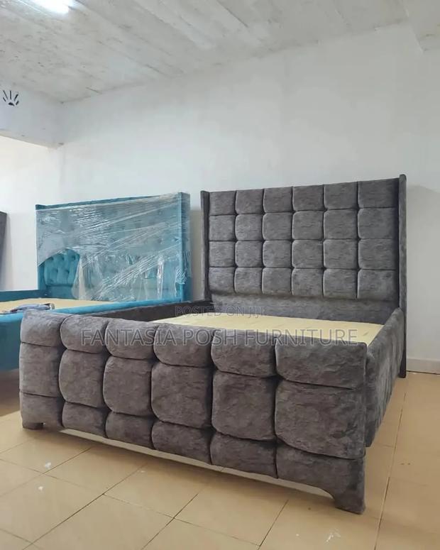 5x6 Premium Tufted Bed - Pay on Delivery - main view