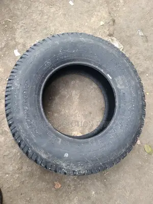 LT 235 /75 R15 Maxtrek Tyres Su-800 All-Terrrain