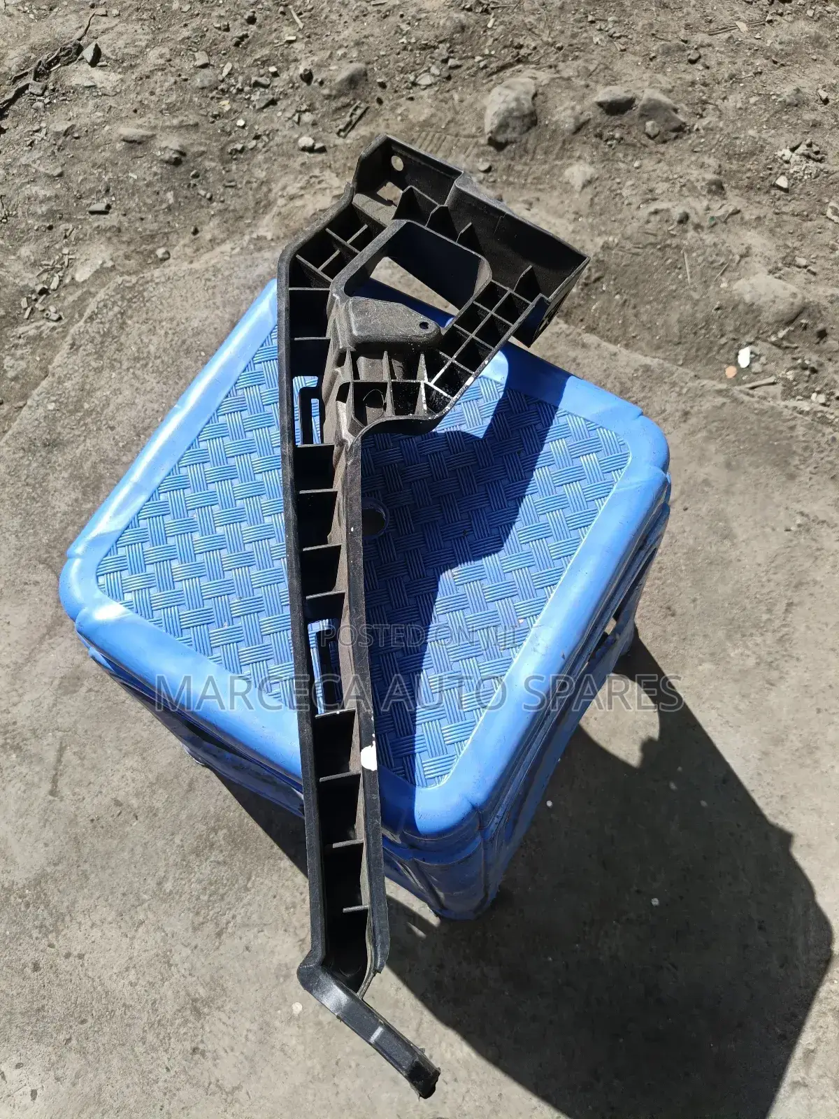 Honda Vezel Headlight Bracket.