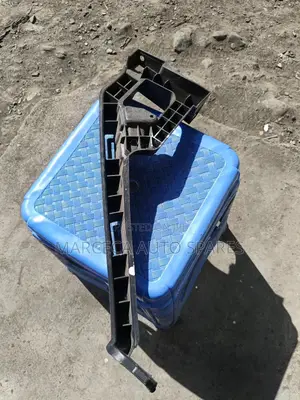 Honda Vezel Headlight Bracket.