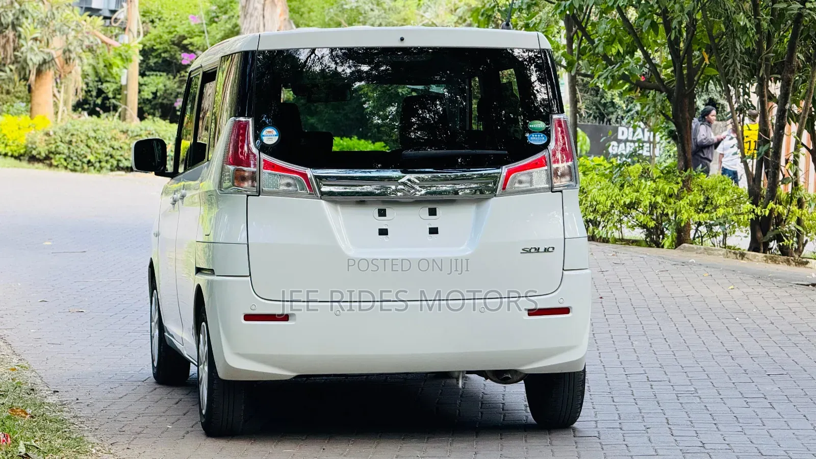 Suzuki Solio 2018 White