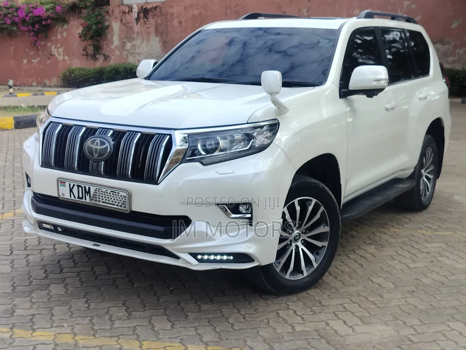 Toyota Land Cruiser Prado 2017 Pearl
