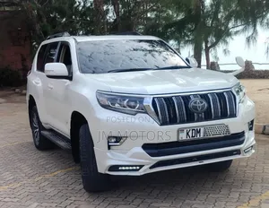 Toyota Land Cruiser Prado 2017 Pearl