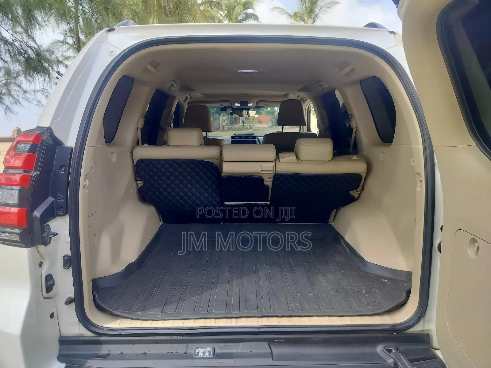 Toyota Land Cruiser Prado 2017 Pearl