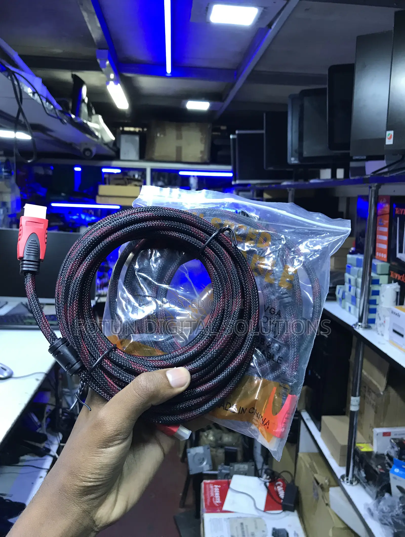 Durable 5m Hdmi Cable - Versatile Long-Distance Connection