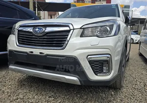 Subaru Forester 2019 White