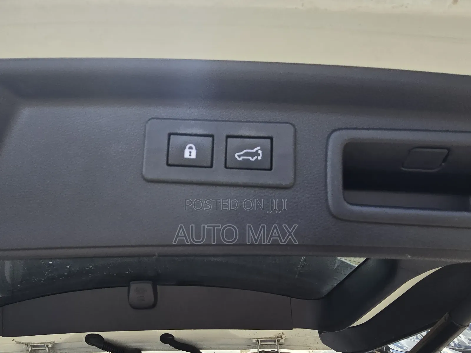 Subaru Forester 2019 White