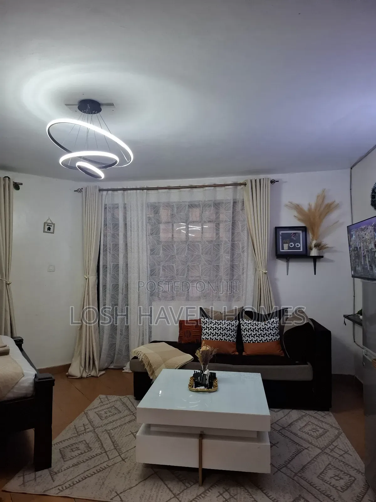 Affordable Clean Spacious Studio BNB in Nairobi Roysambu Kasarani