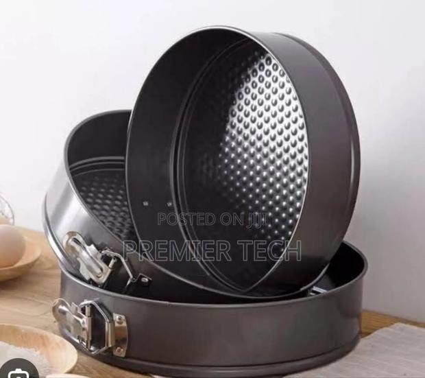 High Quality Nonstick Round Shape Baking Tins