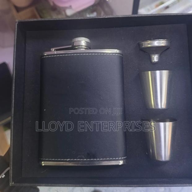 Leisure Hip Whisky Case Bottle - main view