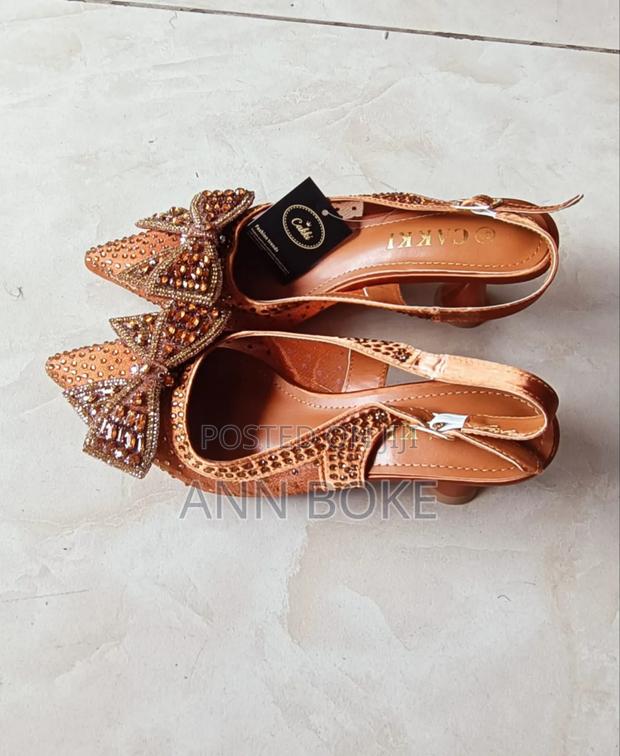 Classy Heels
37-41
 Available - thumbnail 2