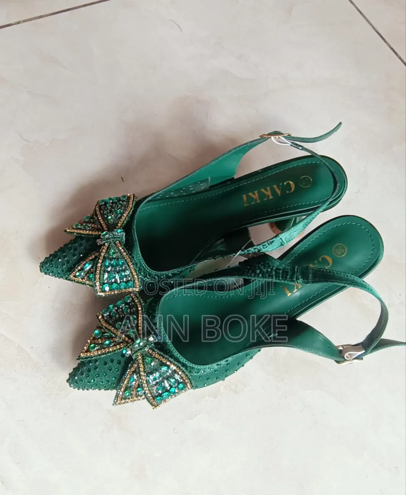 Classy Heels
37-41
 Available
