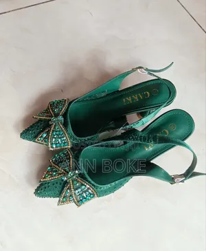 Classy Heels
37-41
 Available