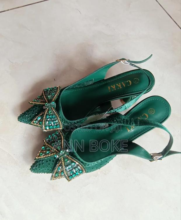 Classy Heels
37-41
 Available - thumbnail 4