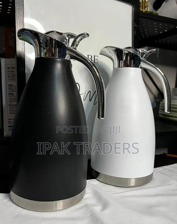 2 Litres Unbreakable Flask Black and White