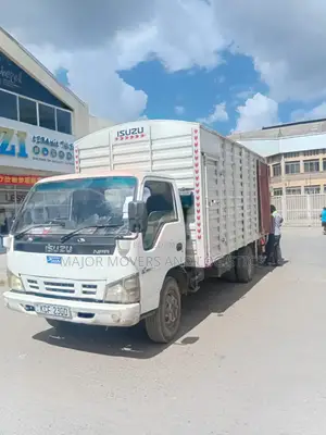 Lorries/Trucks for Transport and Errands Services Are Available