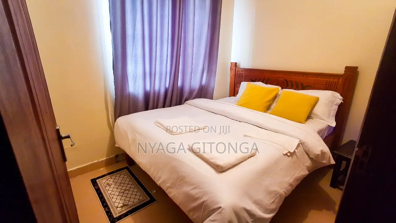 Cozy Airbnb Near SGR and Airport
