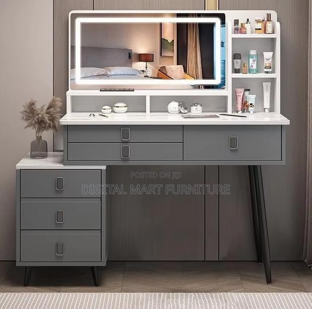 Black Modern Dressing Table With Mirror and Storage - thumbnail 4