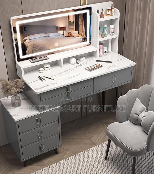 Black Modern Dressing Table With Mirror and Storage - thumbnail 7