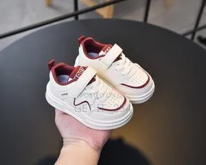 *Kids  Sneakers* 
*Sizes 22,23,24,25,26,27,28,29,30,31*