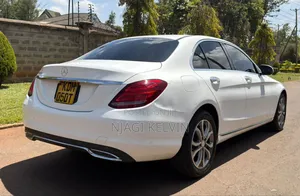 Mercedes-Benz C200 2016 White
