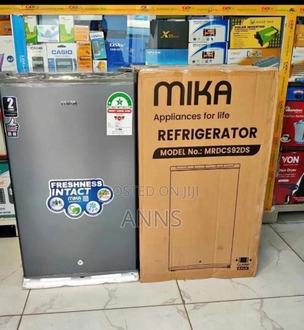 Silver Single Door Fridge 92 L