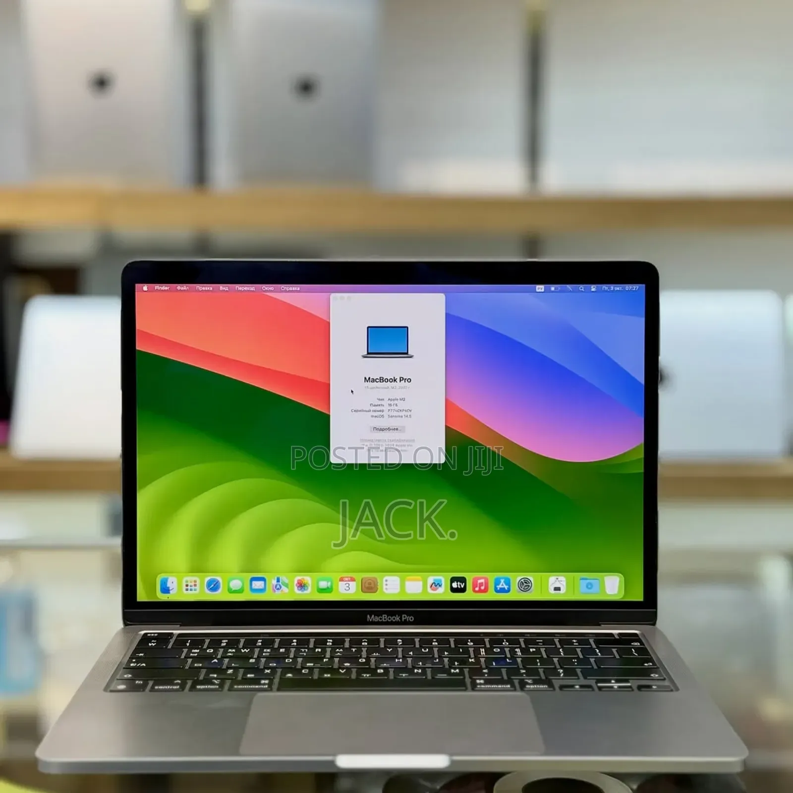 Laptop Apple MacBook Pro 2022 M2 16GB Apple M2 SSD 512GB