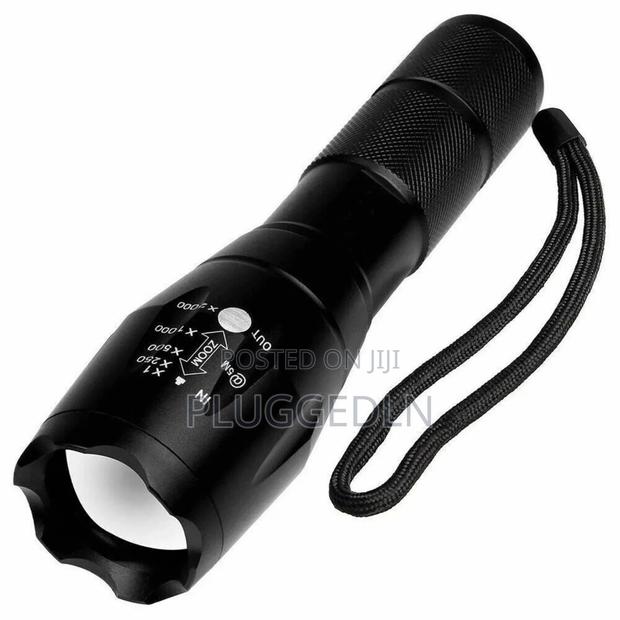 *Super Bright Tactical Led Flashlight/Torch,