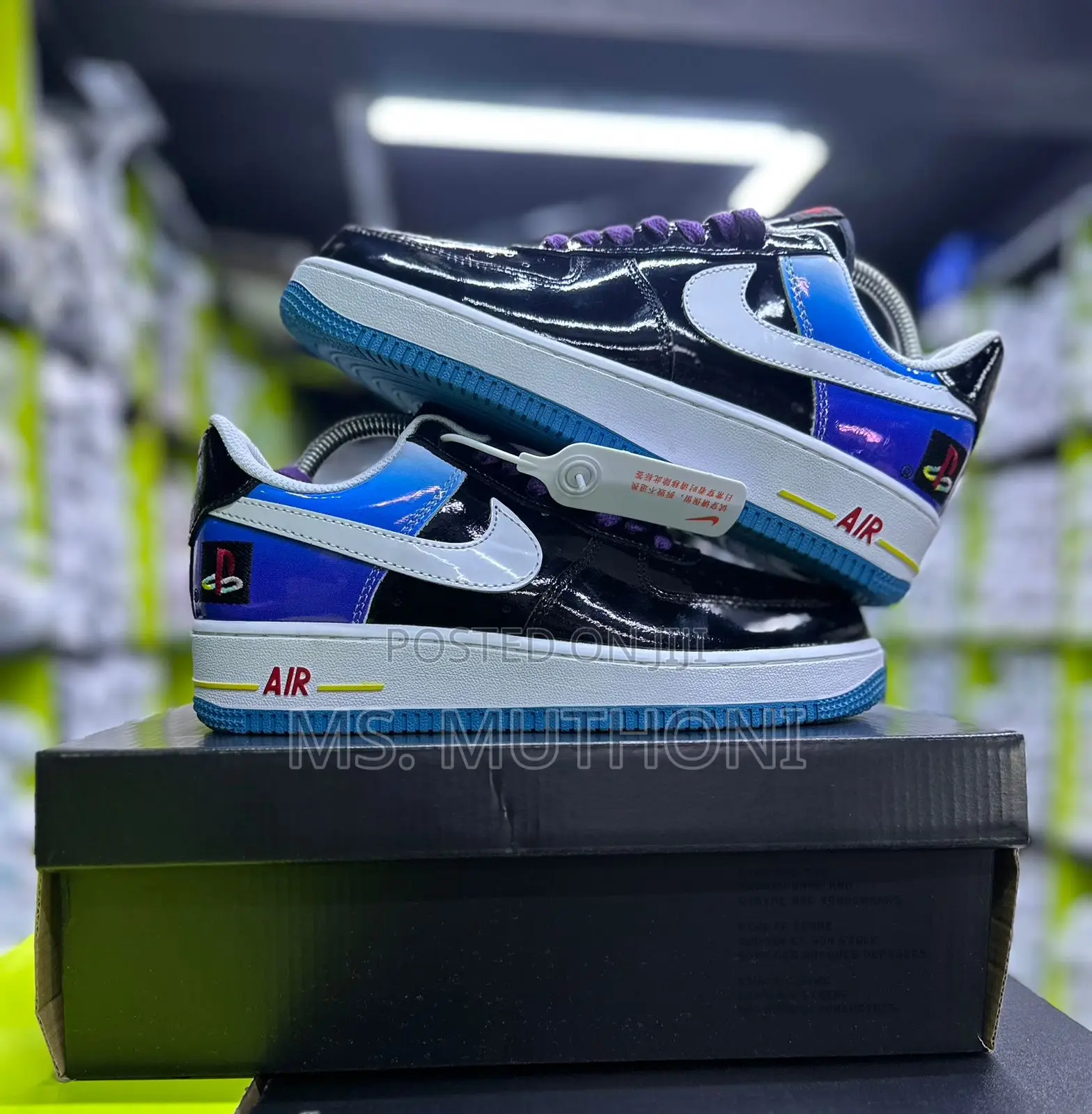 Nike Air Force 1 Low ' '18 Qs Sneaker in Black, Varsity Royal White