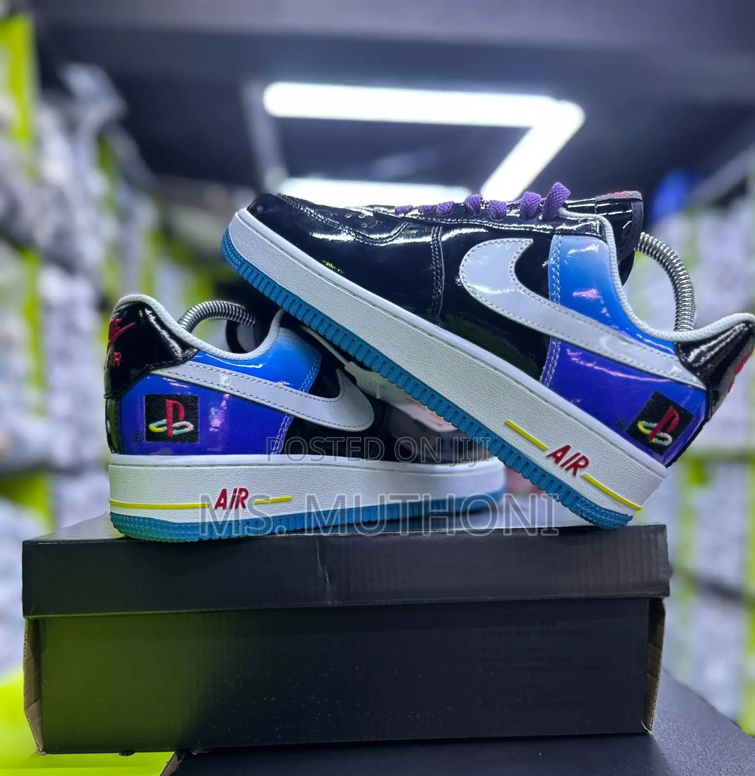 Nike Air Force 1 Low ' '18 Qs Sneaker in Black, Varsity Royal White