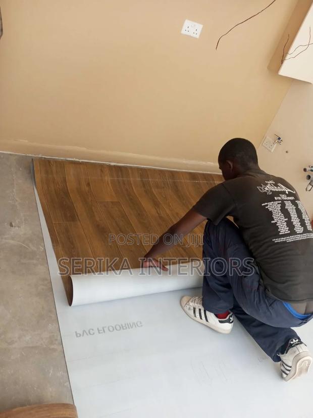 Free Installed Mkeka Ya Mbao Vinyl Flooring Environmental Friendly