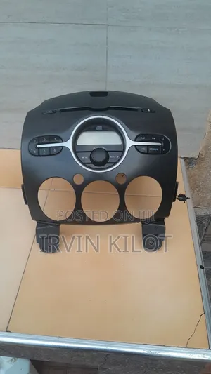 Mazda Demio Original Radio and Console