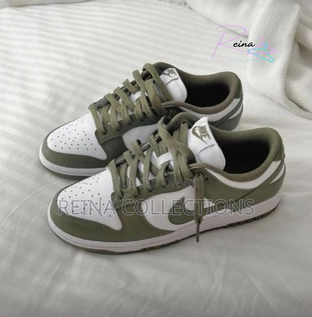 Nike Dunk Low Sneakers - Premium Quality - thumbnail 2