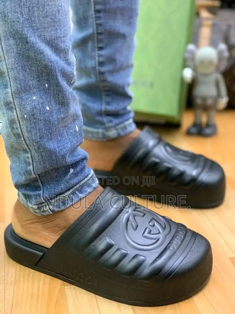 Clog Slides