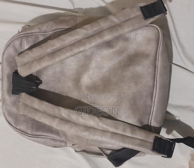 Denri Executive Backpack - thumbnail 2