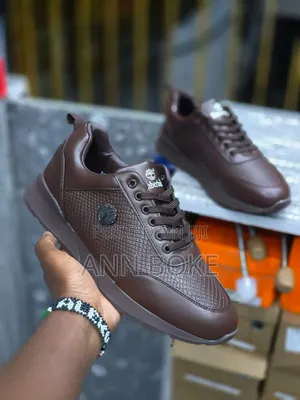 Imberland 
Sizes 40-45
 at Available