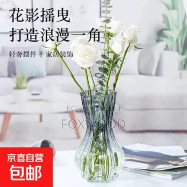 20cm High 800ml Flower Vase - thumbnail 5
