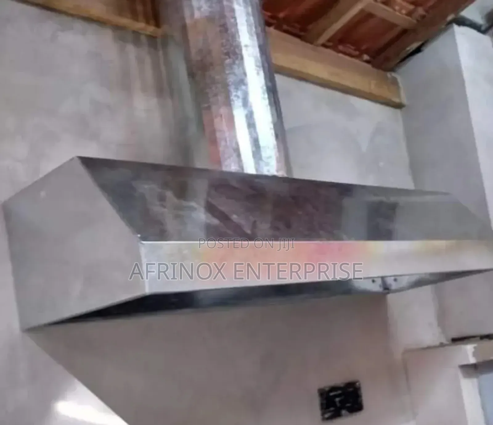 Kitchen Hood for Smoke Extraction