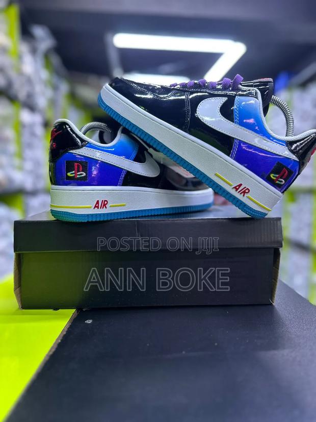 Airforce Playstation 
Size 38-45 - main view
