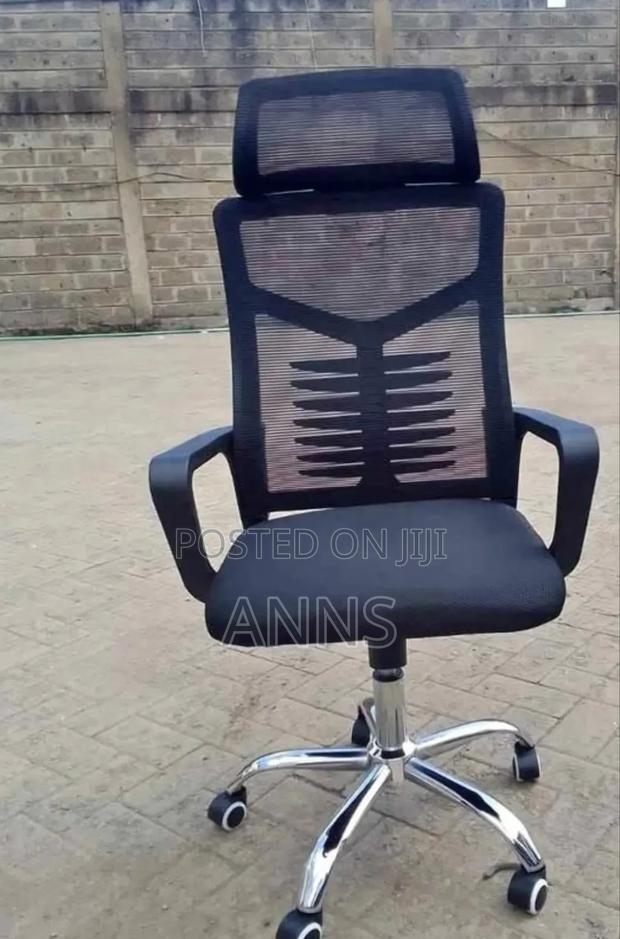 Adjustable Office Chair With Headrest