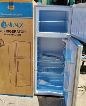 Low Power Consumption Nunix 210 Litres Refrigerator
